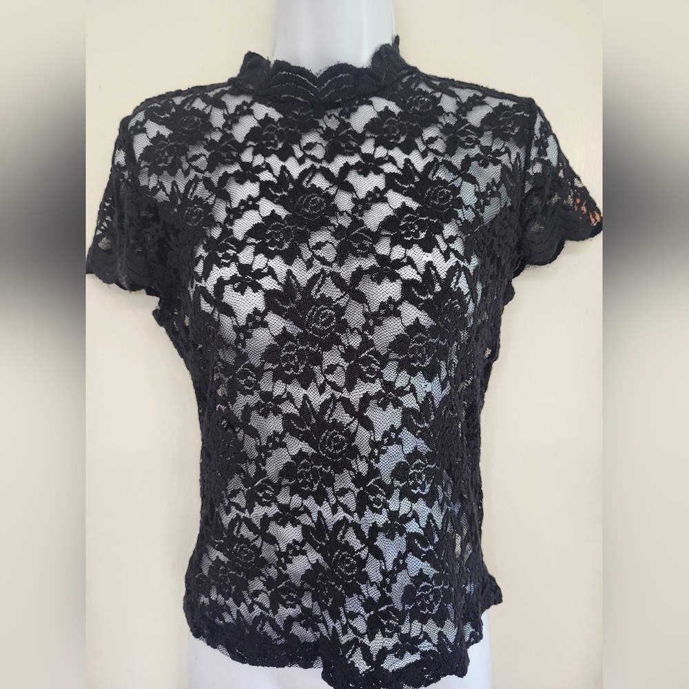 Ambiance lace top